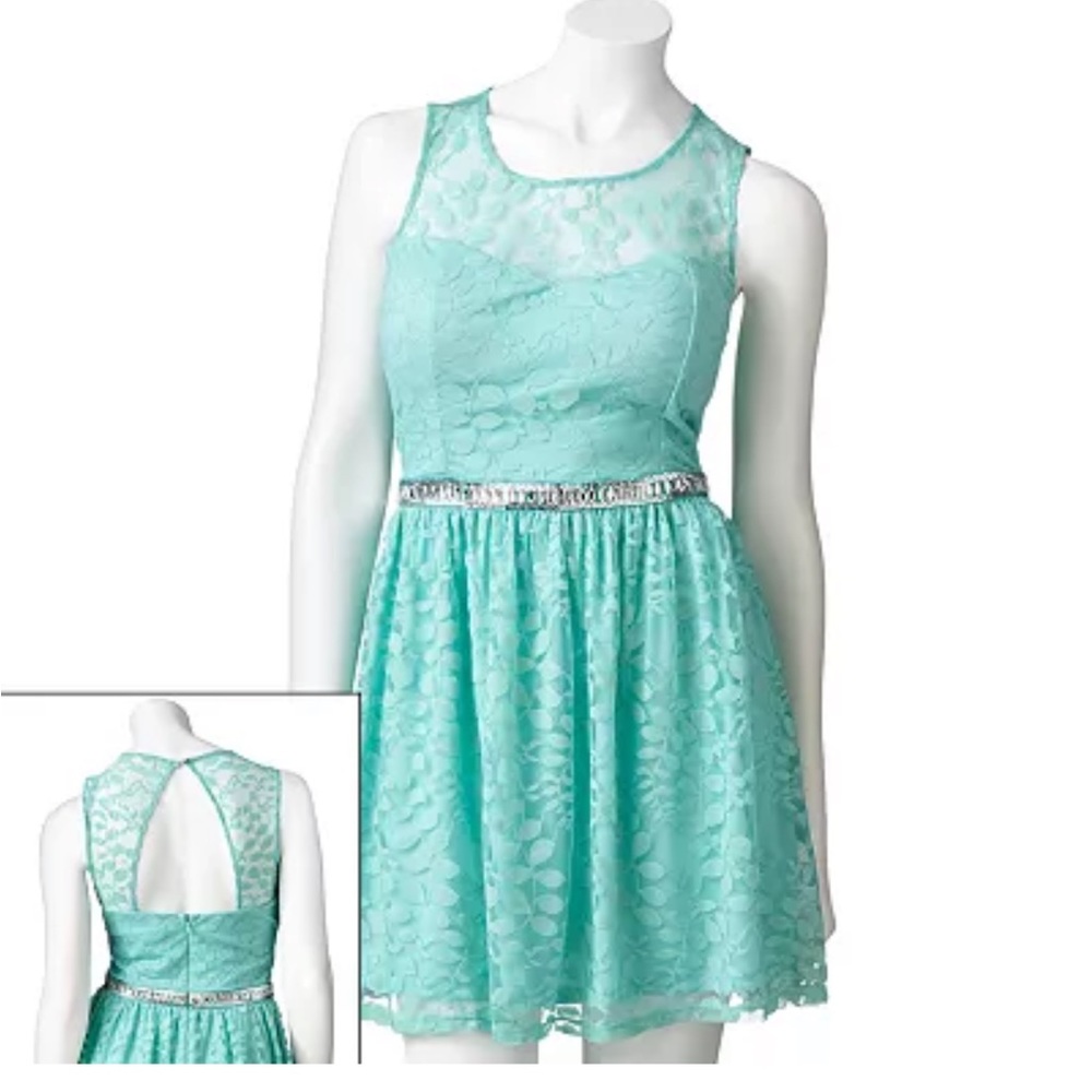 Candie’s Mint Green Lace Beaded Dress Size 5